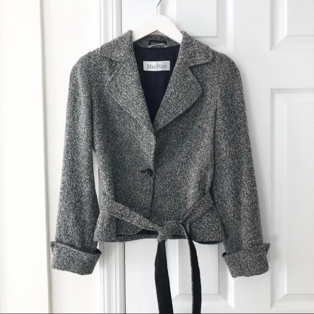 MaxMara Grey Wool Tweed Short Waist Tie Belt Collared Blazer Cuffed Sleeves 2